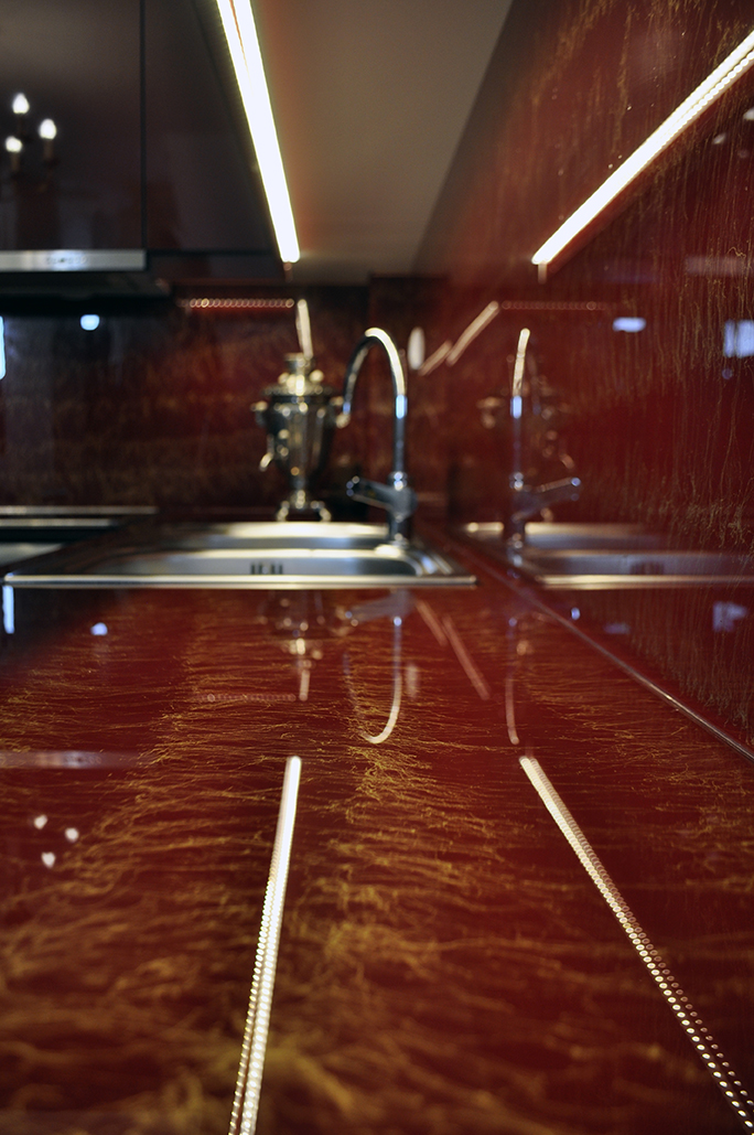 red kitchen front page
